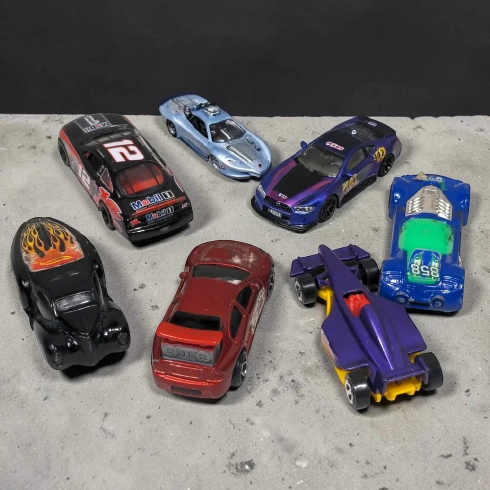 VTG Hot Wheels & Diecast Lot NASCAR Mobil 1 #12 1/64 Formula 1 Sci-Fi Car 7pc